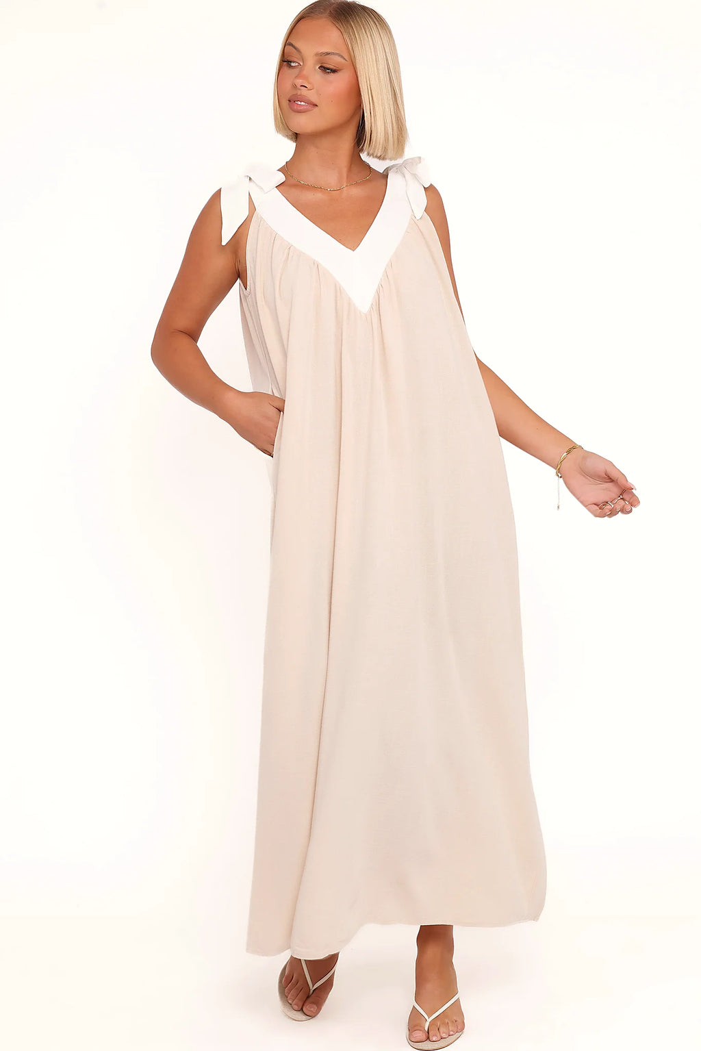 Detail view of the oatmeal v-neck maxi dress