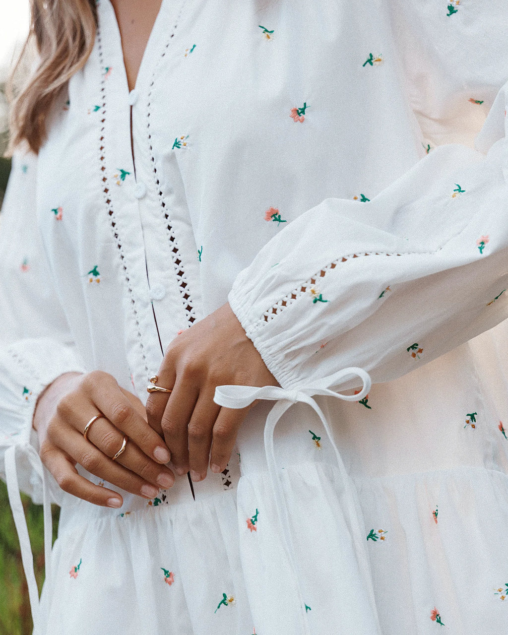 Hart Long Sleeve Mini Dress - White Floral